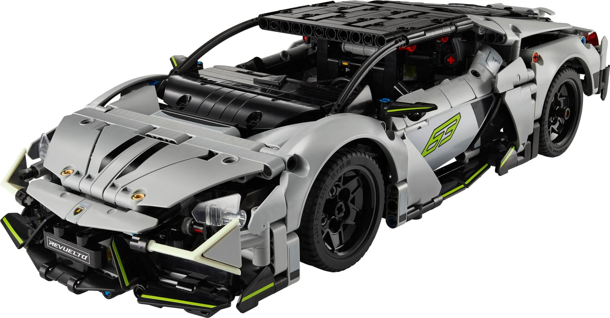 Technic : Lamborghini Revuelto Super Sports Car